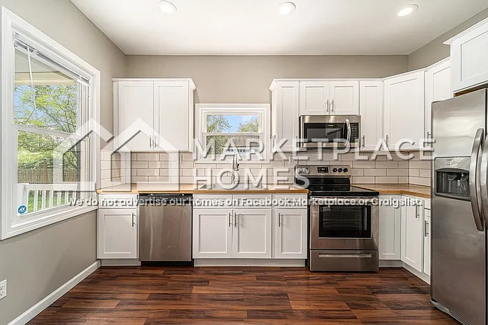 242 Englewood St — Photo 13