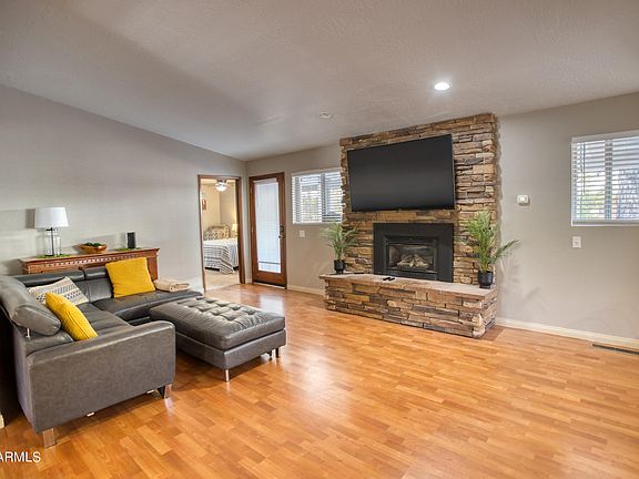 4th image of 4978 Big Pine Drive