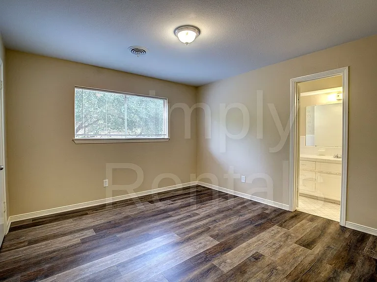 6426 Chapman Dr — Photo 33