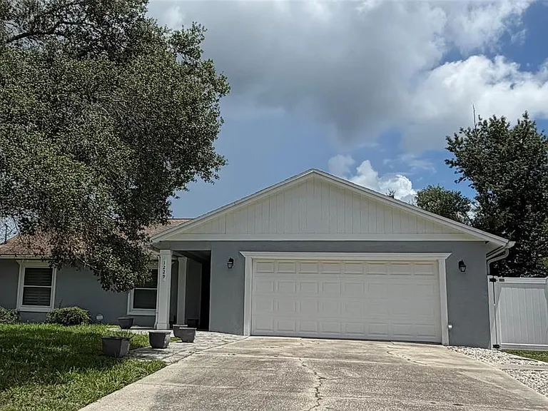1229 Allendale Dr — Photo 60