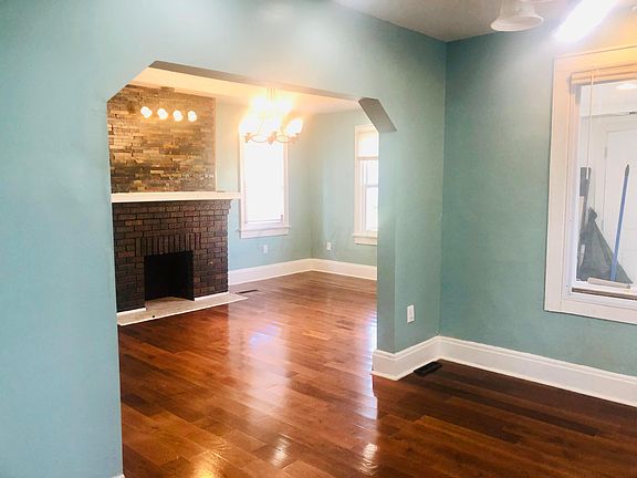 2nd image of 472 Nashoba Ave