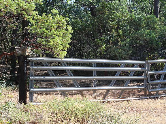 3rd image of 28824 Shingle Creek Ln
