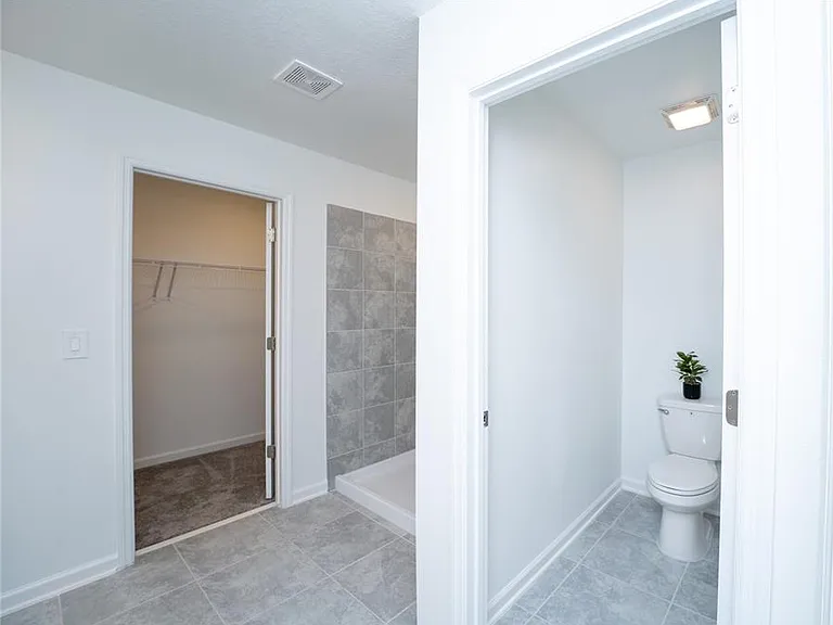 581 Bell Prairie Cir — Photo 16