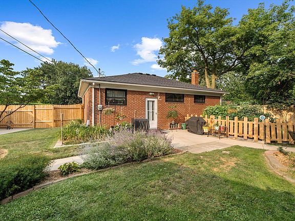 3rd image of 29941 Leona Ct