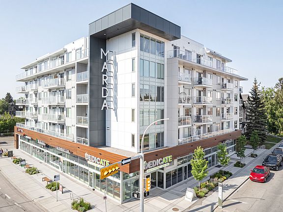 3rd image of 2107 34th Ave SW #X06