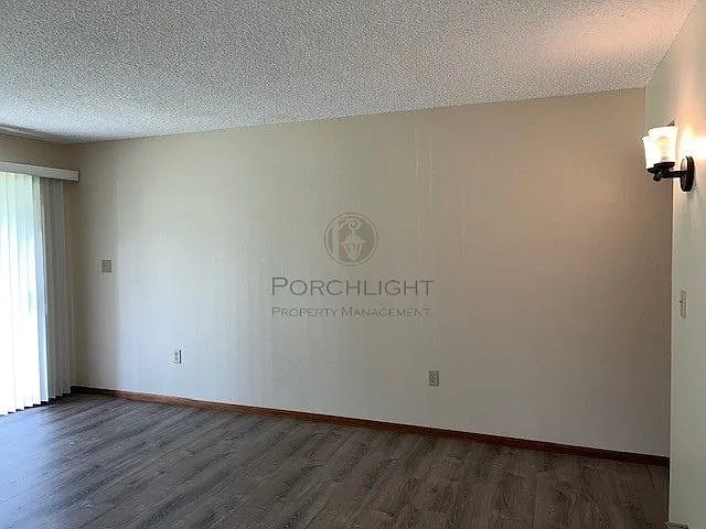 La Villa Apartments — Photo 50
