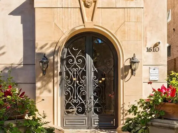 1610 Camden Ave APT 401, Los Angeles, CA 90025