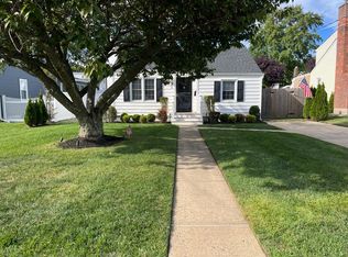 906 Keith Ave, Spring Lake, NJ 07762
