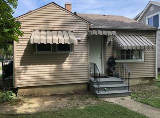 401 S Fulton Ave, Waukegan, IL 60085