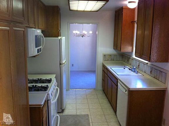 4th image of 103 Bristol Rd APT A
