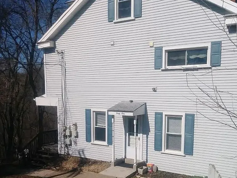 41 Sylvia Ave #2 — Photo 12