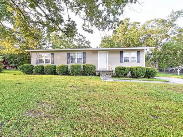 102 Cumberland Pl, Phenix City, AL 36870