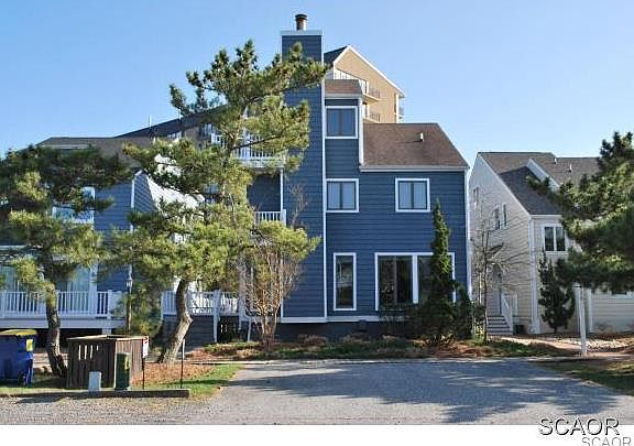 1st image of 108 Cedarwood St