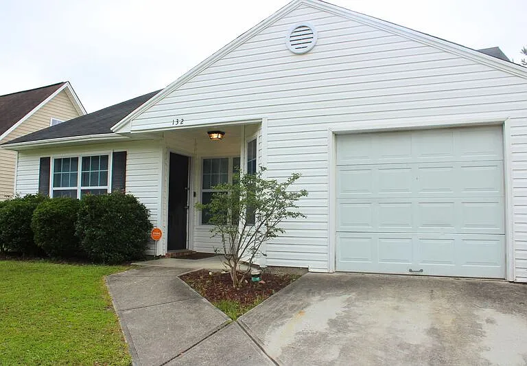 132 Bluelake Blvd — Photo 5