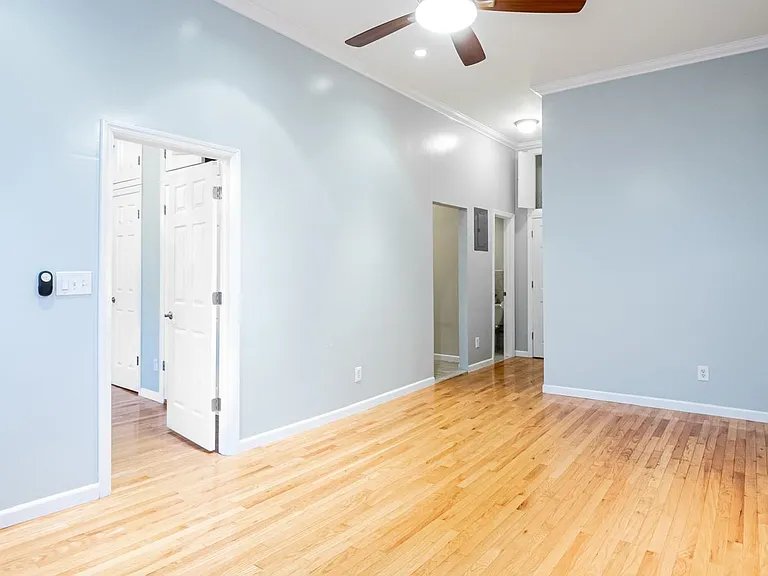 6314 Park Ave #5 — Photo 1