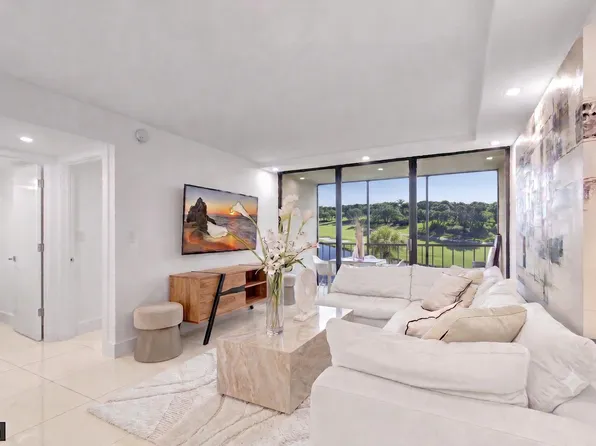 6797 Willow Wood Drive #6056, Boca Raton, FL 33434