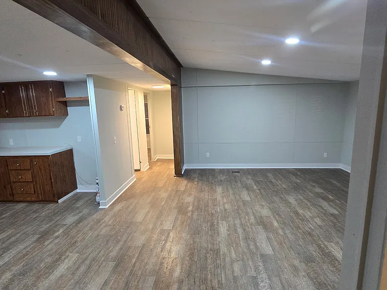 1014 Devaney Cir — Photo 11