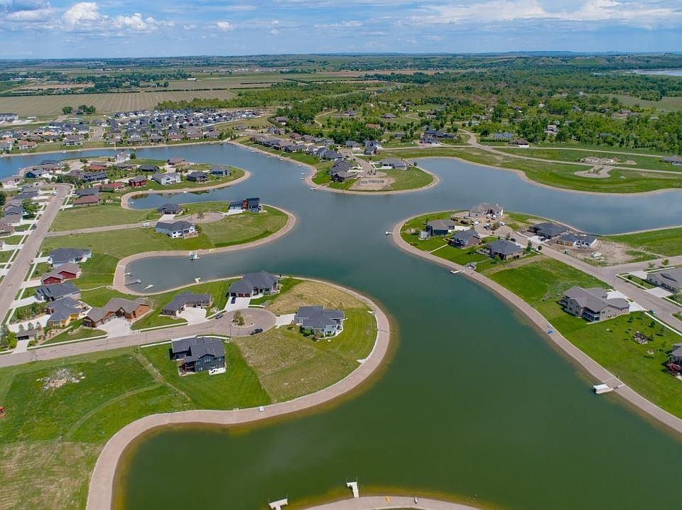 4125 Downing St, City Of Bismarck, ND 58504 Zillow