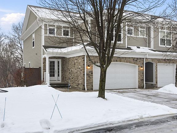 3rd image of 17775 Valley Cove Ct