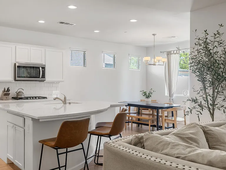 13914 Barbon Beck Ave — Photo 5