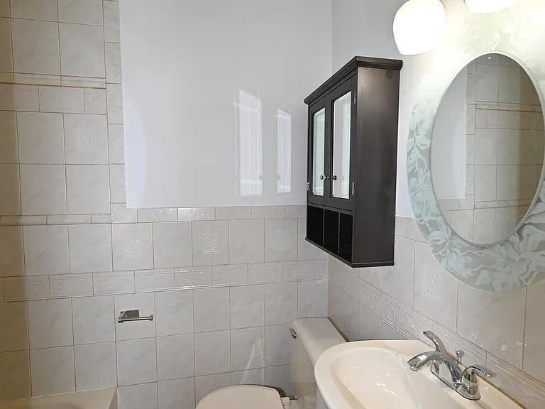 550 Hobart Pl NW #2 — Photo 14
