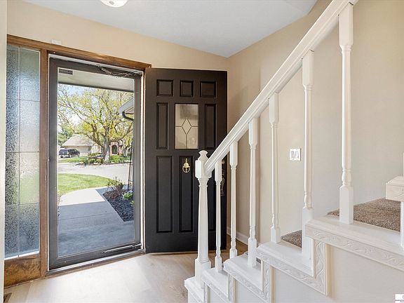 4th image of 16209 Bancroft Cir