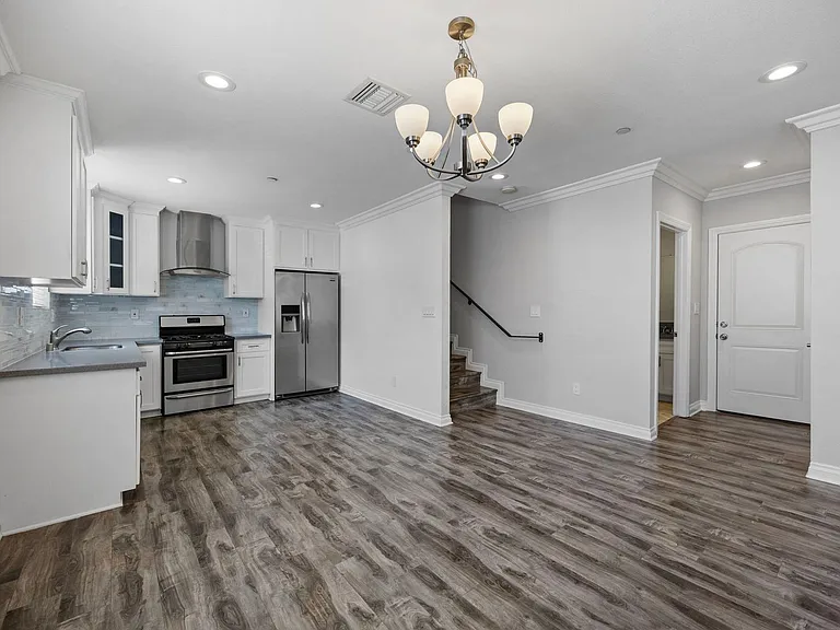 5186 W 20th St #51861 — Photo 2