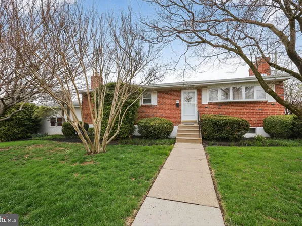 600 Clay Dr, Conshohocken, PA 19428