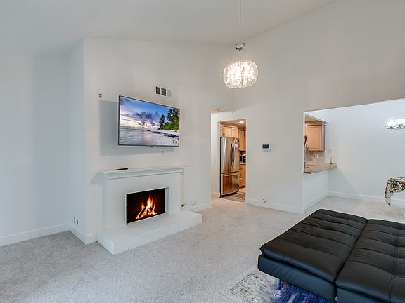 3rd image of 1311 W Capitol Dr Unit 178