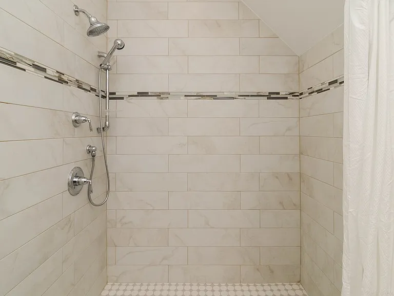 718 Main St #718 — Photo 25