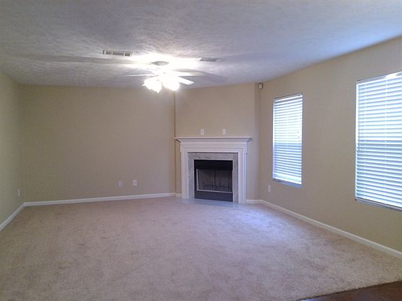 3rd image of 3513 Almar Knot Dr
