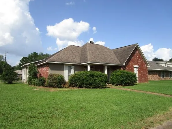 429 Highpoint Dr, Alexandria, LA 71303