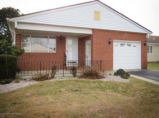 58 Virgin Islands Dr, Toms River, NJ