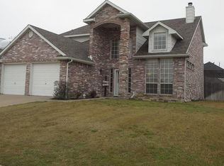 1138 Sparrow Cir, Midlothian, TX 76065