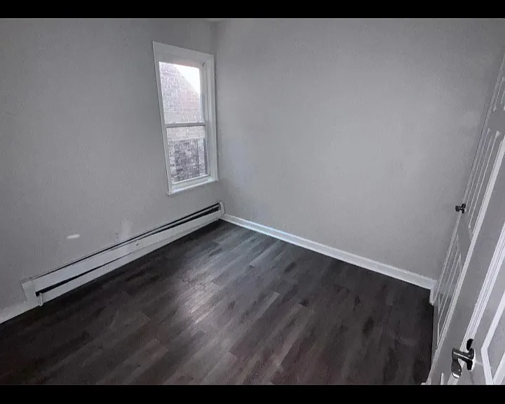 17 Earl St #2L — Photo 4