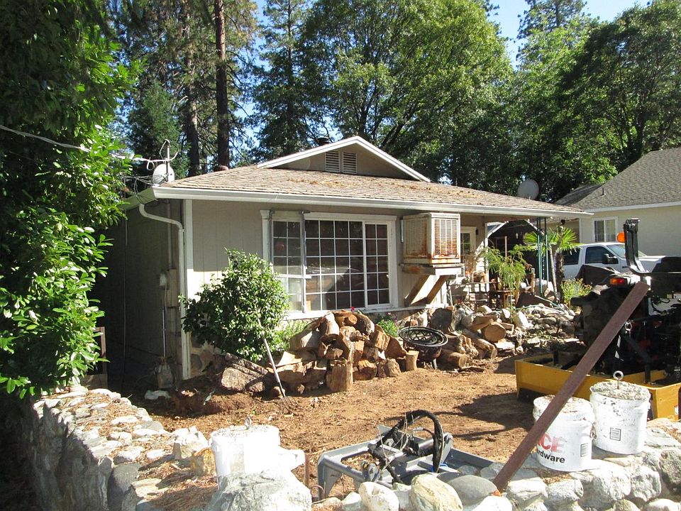 1st image of 819 Annex Ave