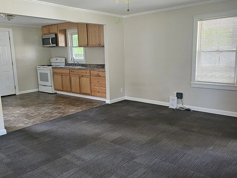 100 Coley Cir — Photo 25