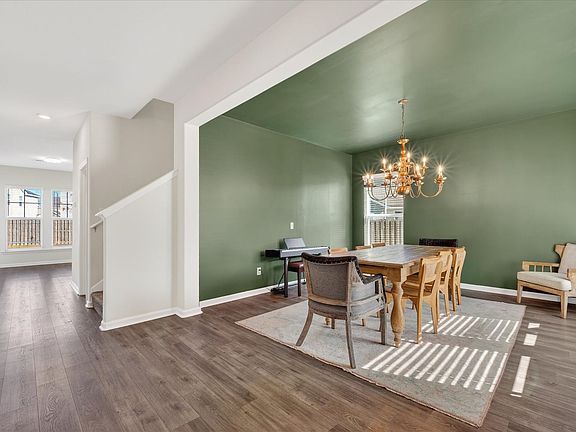 4th image of 113 Brookline Dr