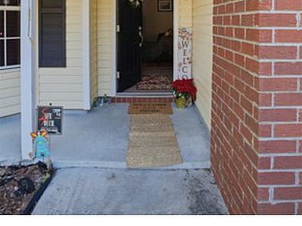 486 Garden Acres Way