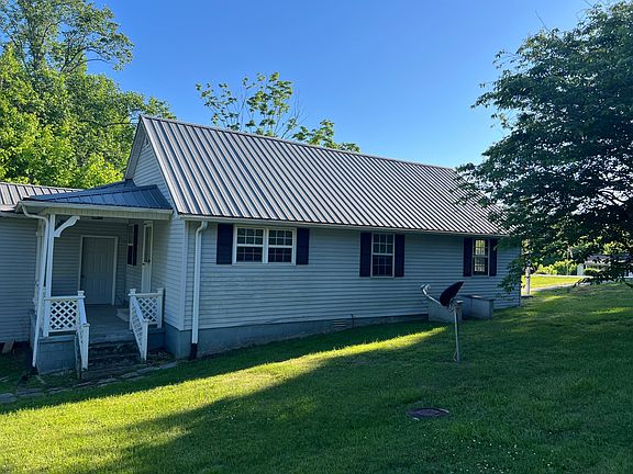 3rd image of 266 Brown Rd