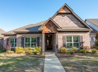 113 Prestwick Dr, Dothan, AL 36305