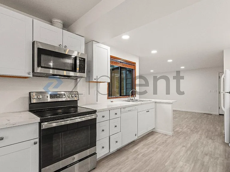 14025 127th Pl NE — Photo 6