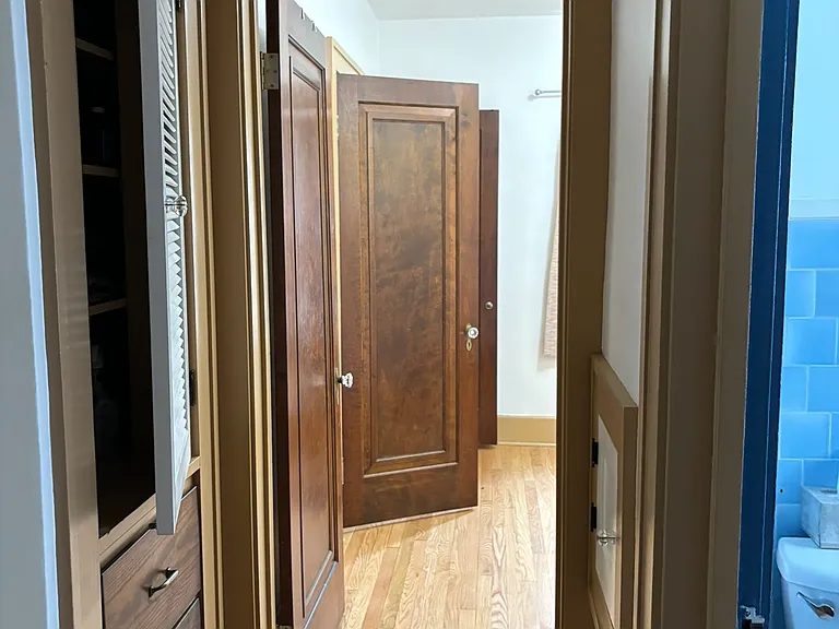 1238 Monroe Ave — Photo 23