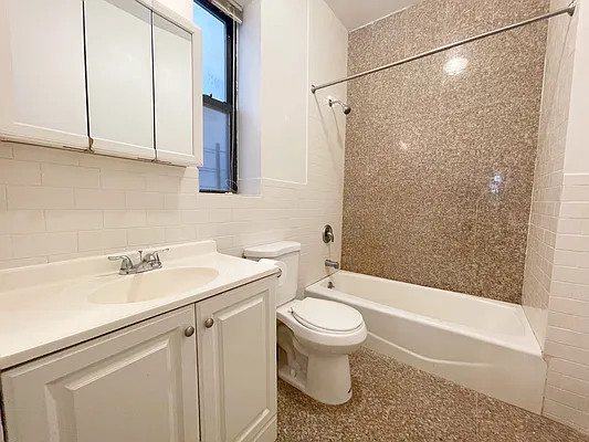 Rented by Keller Williams NYC | media 18