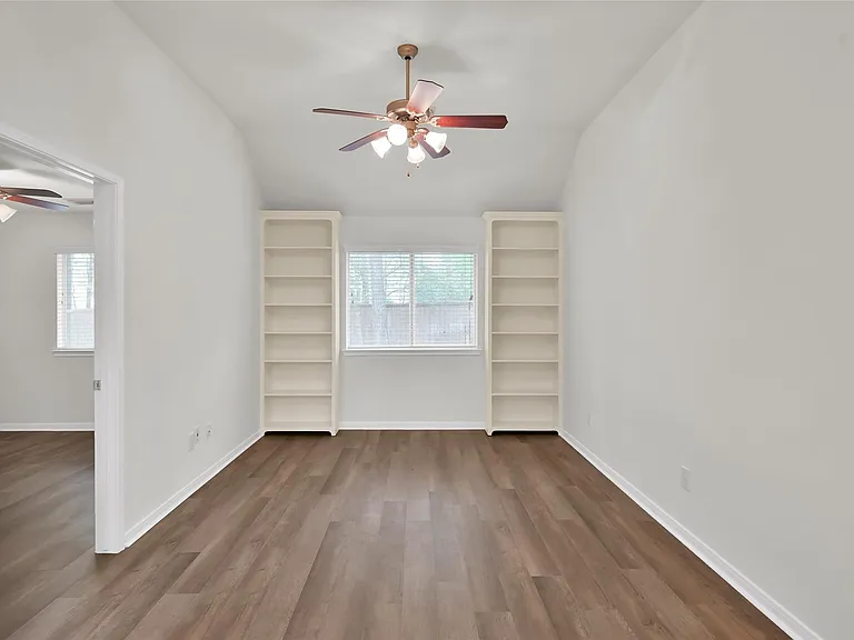 10 Barker Ridge Ct — Photo 19