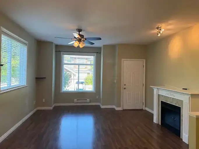 3 bed, 2.5 bath, 1430 sqft, $2,900 — Photo 3