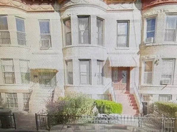 461 64th St, Brooklyn, NY 11220