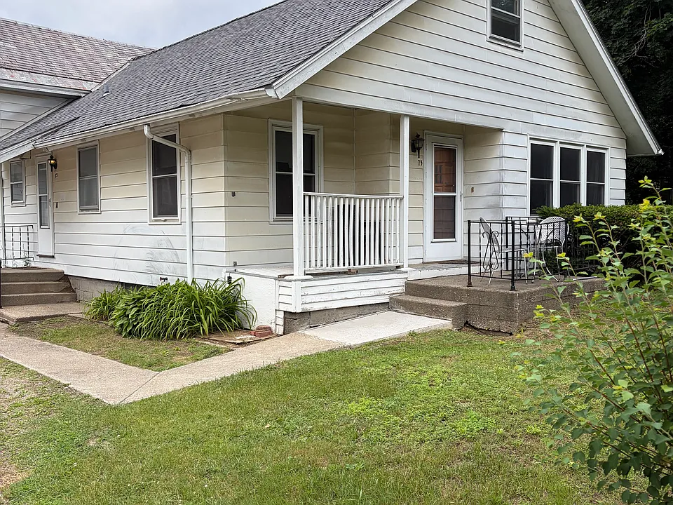 73 N Prospect St #1
