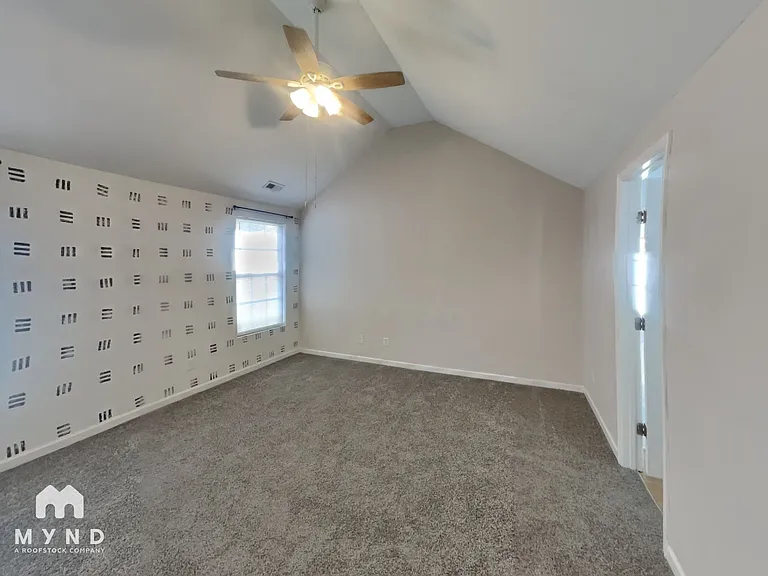 3400 Fatima Ct — Photo 9