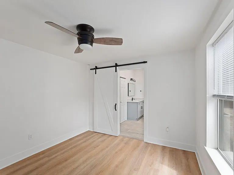 2208 Santa Rita St — Photo 13